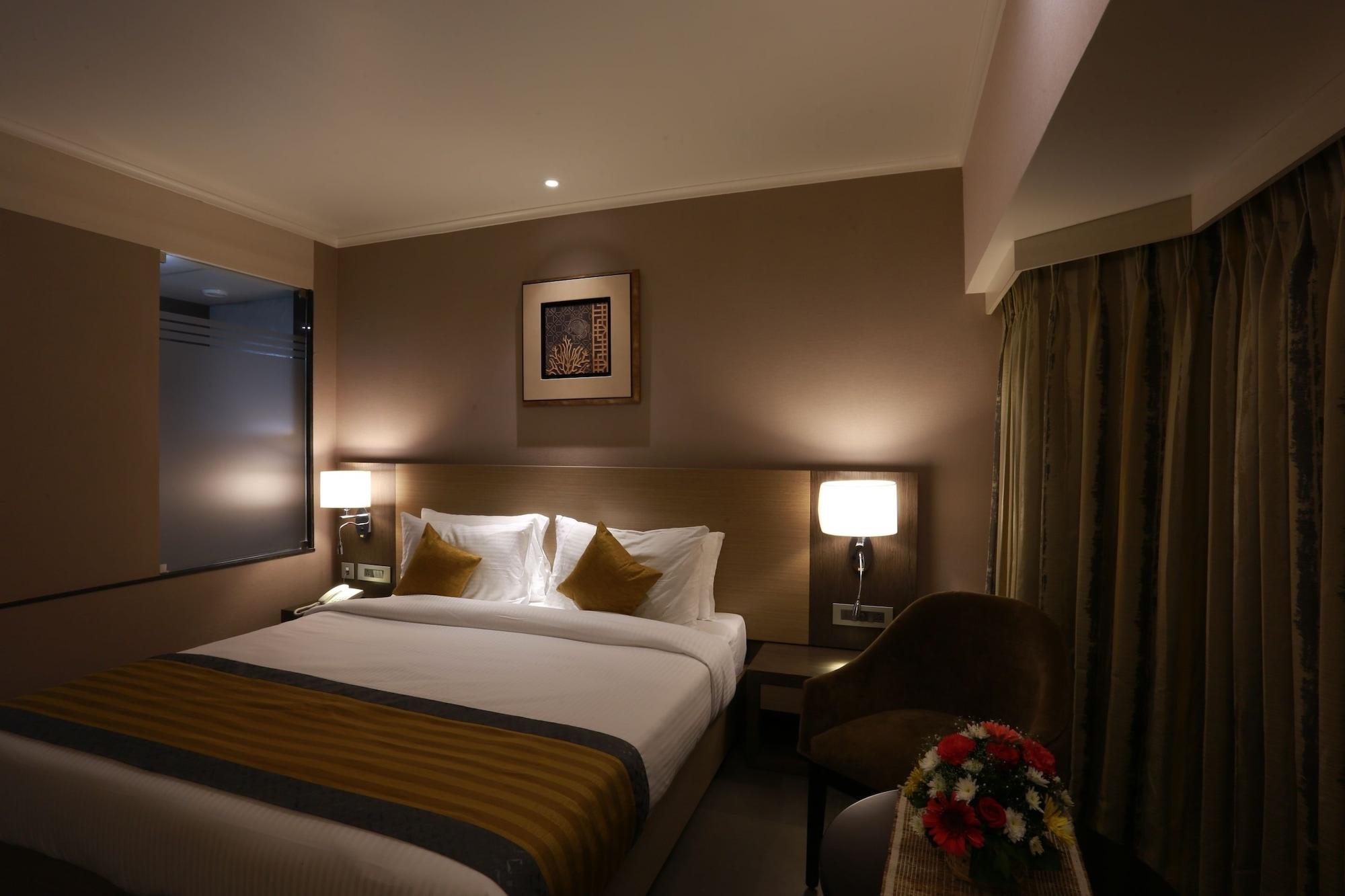 Grande Delmon Hotel Panaji Exterior photo